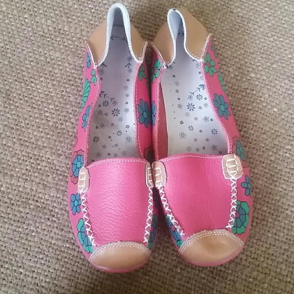 Shoes - Leather comfort loafers ,will fit size 9